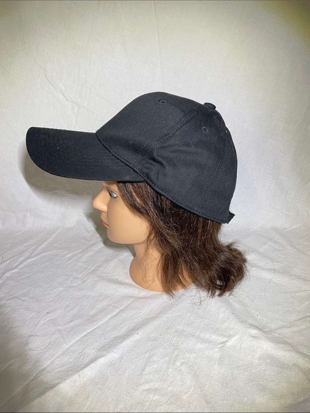 Classic Black Women's Baseball Cap - Unbranded